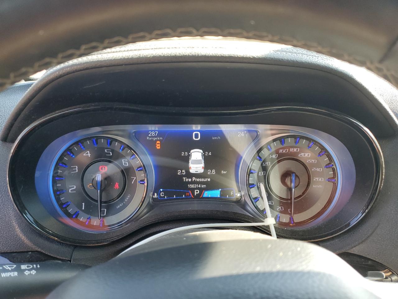 2017 Chrysler 300 S VIN: 2C3CCABG9HH607577 Lot: 84176035