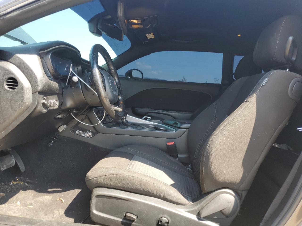 2022 Dodge Challenger Sxt VIN: 2C3CDZAG6NH215102 Lot: 71946985