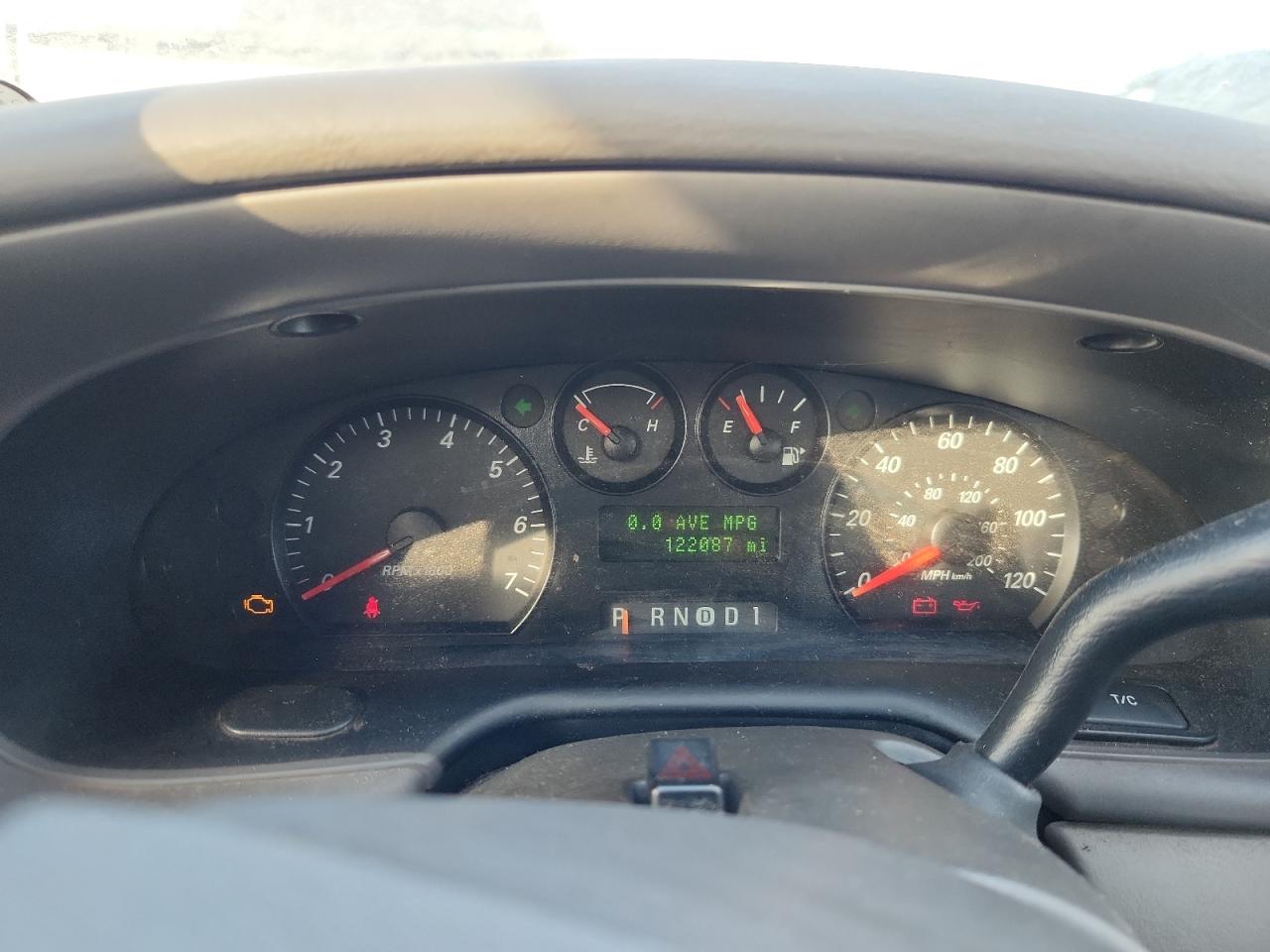 2006 Ford Taurus Se VIN: 1FAHP53U96A214116 Lot: 71157785