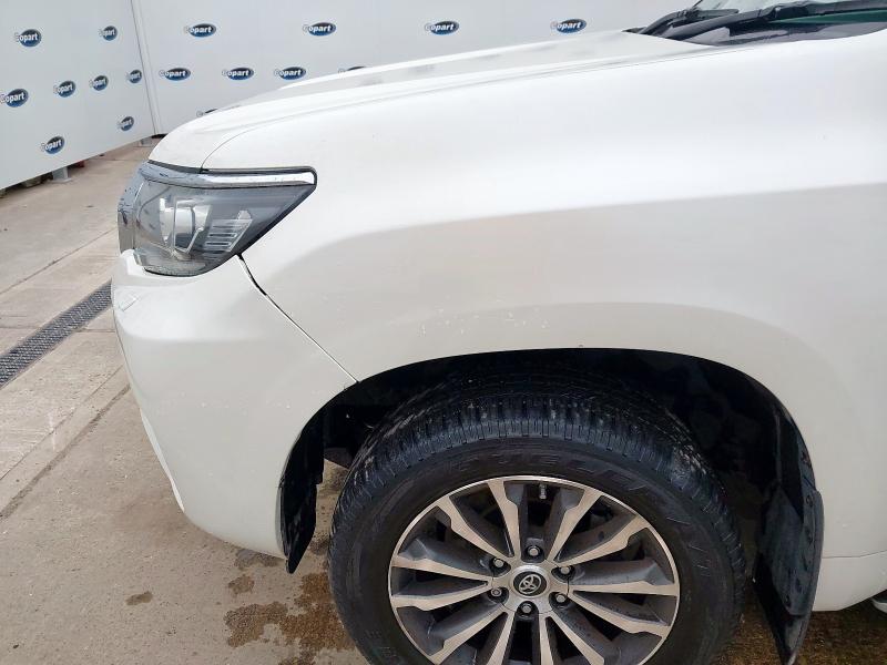 2018 TOYOTA LAND CRUISER INVINCIBLE D 