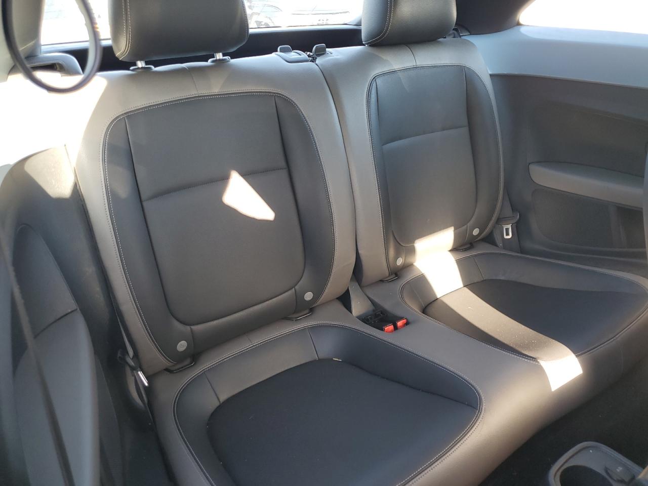 2013 Volkswagen Beetle VIN: 3VWJP7AT9DM672012 Lot: 84610195