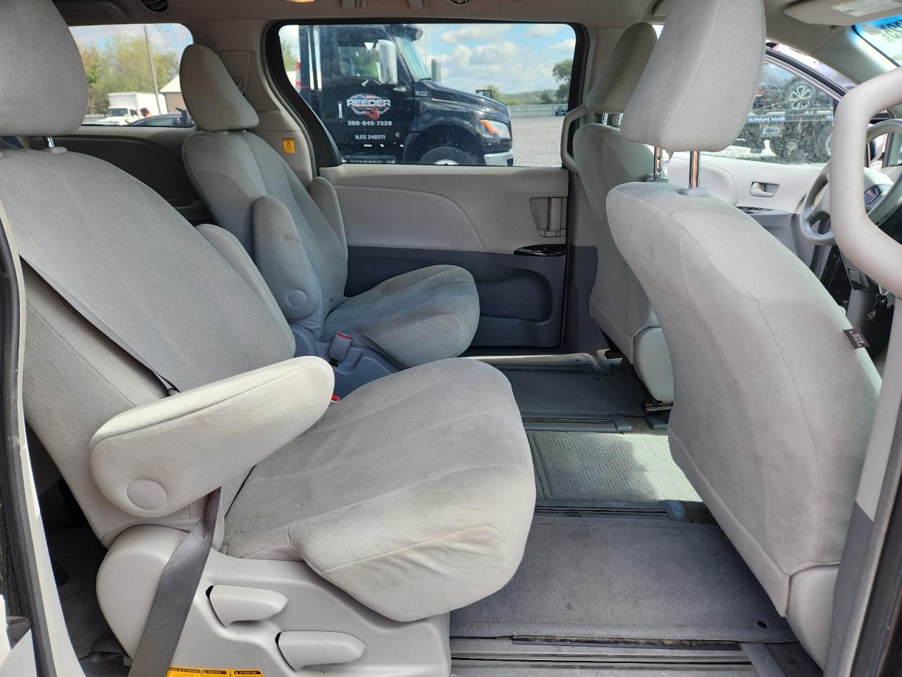 2012 Toyota Sienna VIN: 5TDZK3DCXCS233781 Lot: 82167325