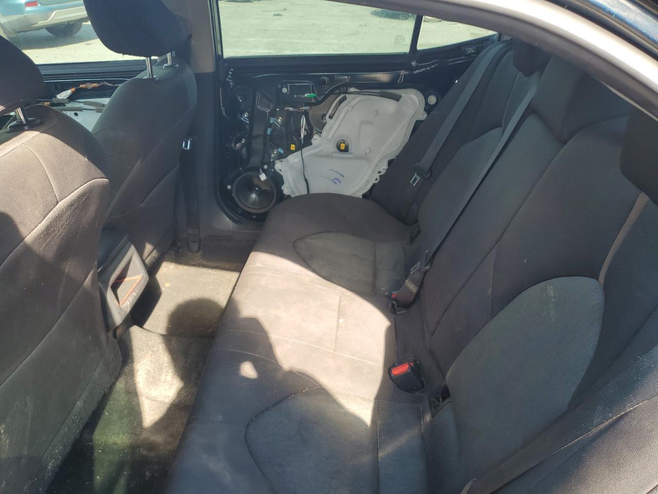 2019 Toyota Camry L VIN: 4T1B11HK6KU842124 Lot: 83793575