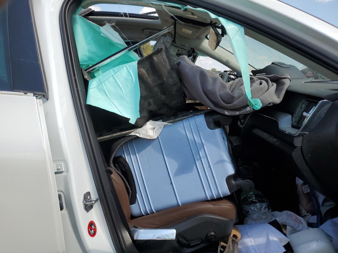 2018 Volvo Xc60 T5 VIN: LYV102RK4JB083294 Lot: 80637385