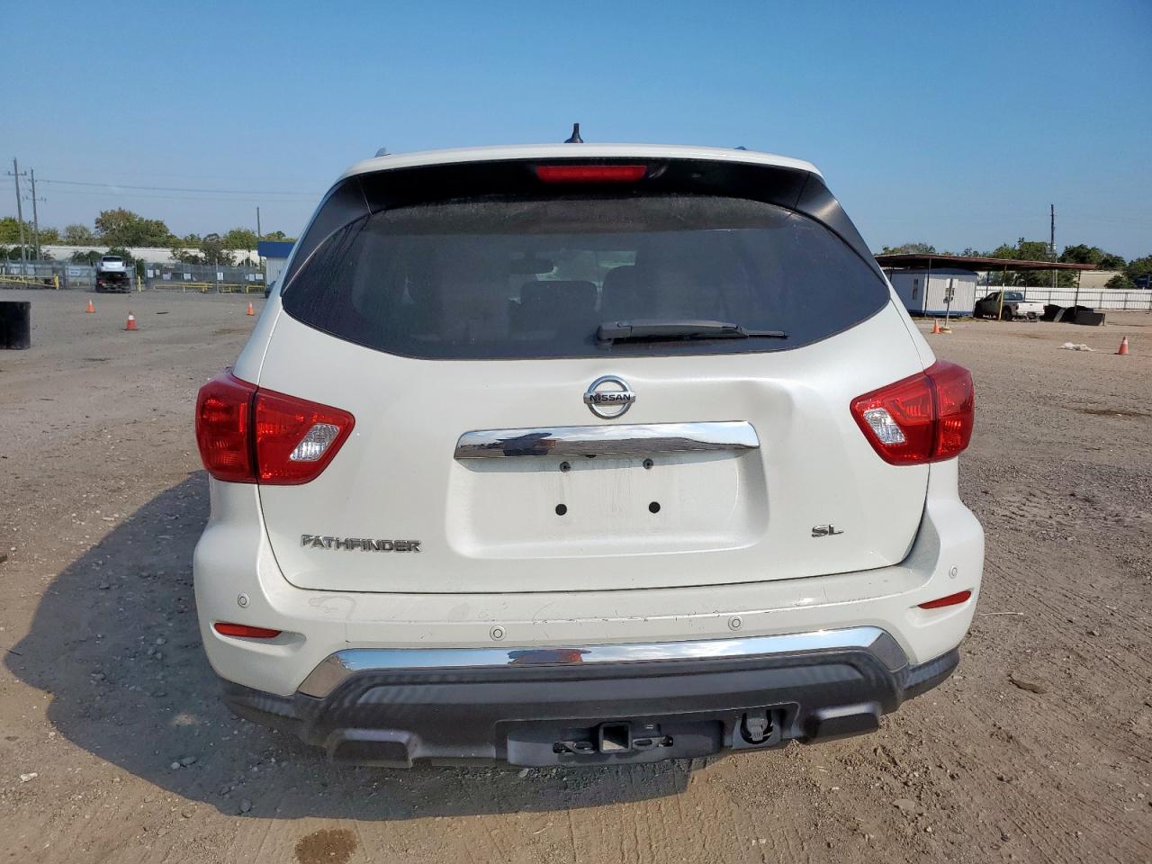 2017 Nissan Pathfinder S VIN: 5N1DR2MN6HC636582 Lot: 80652015
