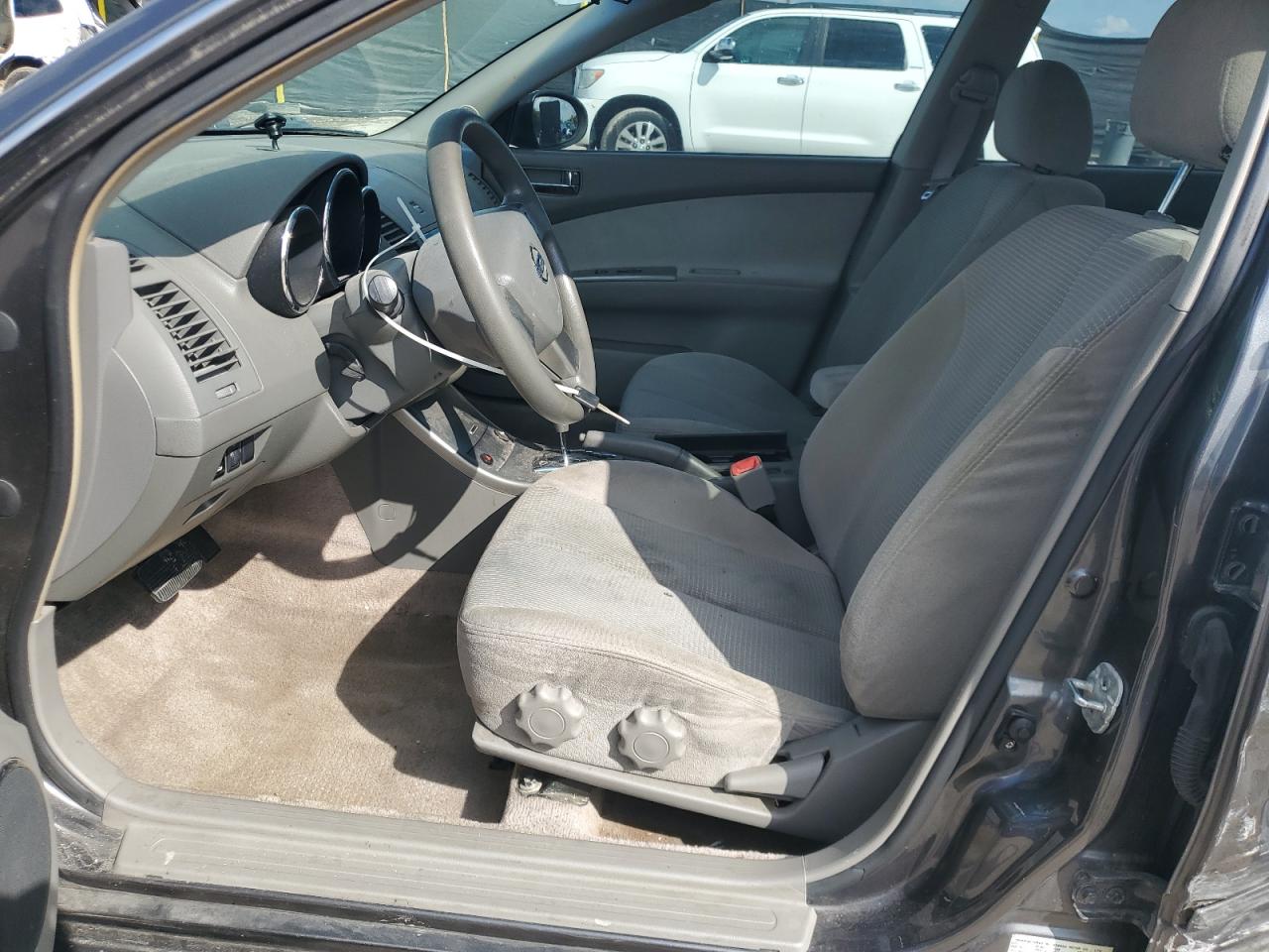 2005 Nissan Altima S VIN: 1N4AL11DX5C194051 Lot: 84015975