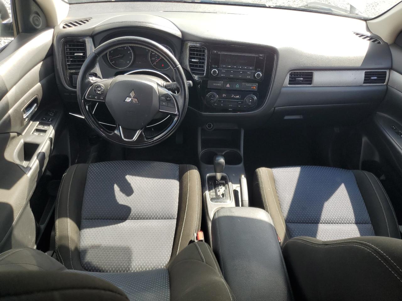 2016 Mitsubishi Outlander Es VIN: JA4AD2A3XGZ016476 Lot: 81508375