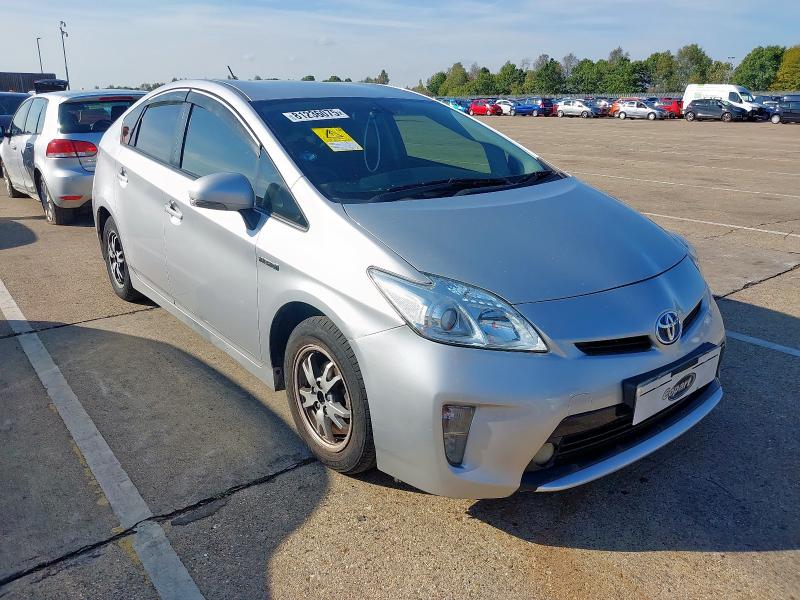 2012 TOYOTA PRIUS T3 VVT-I CVT 