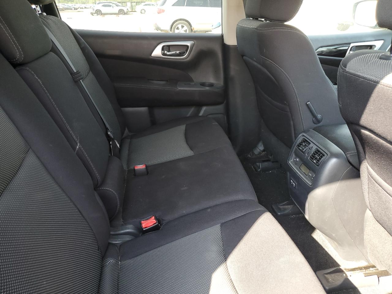 2017 Nissan Pathfinder S VIN: 5N1DR2MM8HC699626 Lot: 80176435