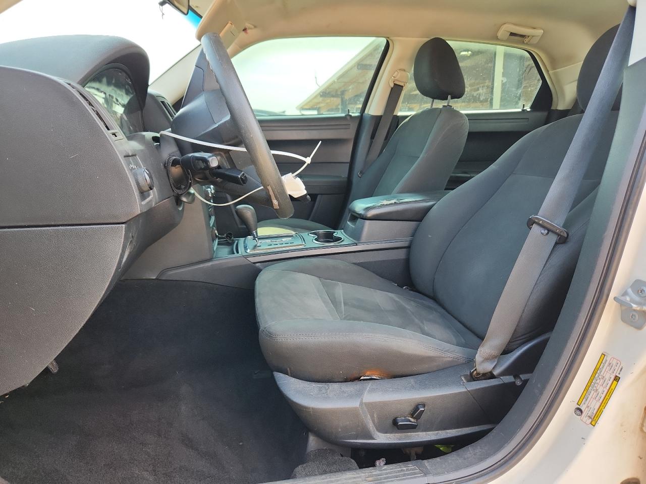 2008 Chrysler 300 Lx VIN: 2C3KA43R68H189661 Lot: 71284345