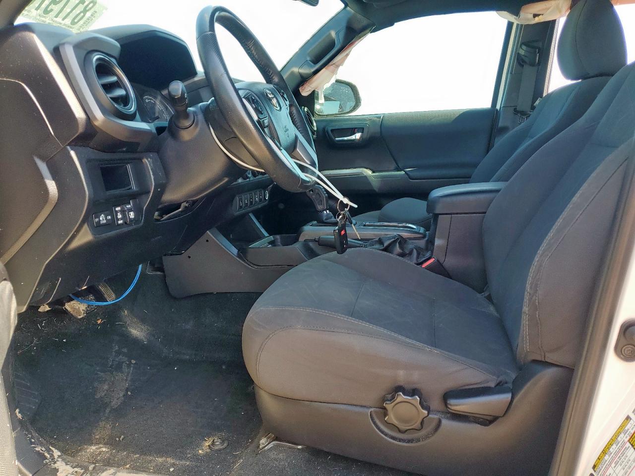 2017 Toyota Tacoma Double Cab VIN: 3TMCZ5AN1HM100773 Lot: 81797575