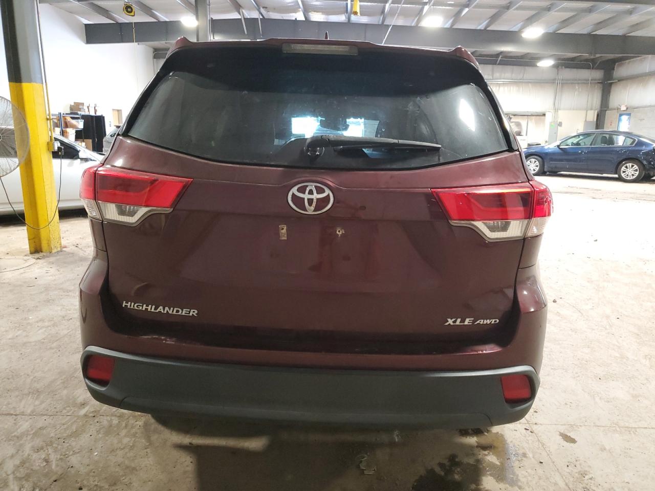 2019 Toyota Highlander Se VIN: 5TDJZRFH5KS982801 Lot: 80163525