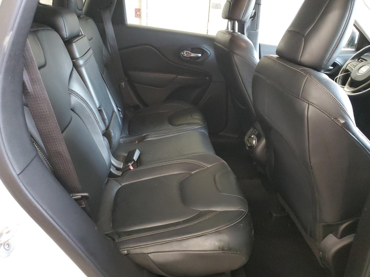 2014 Jeep Cherokee Limited VIN: 1C4PJLDSXEW103780 Lot: 71517805