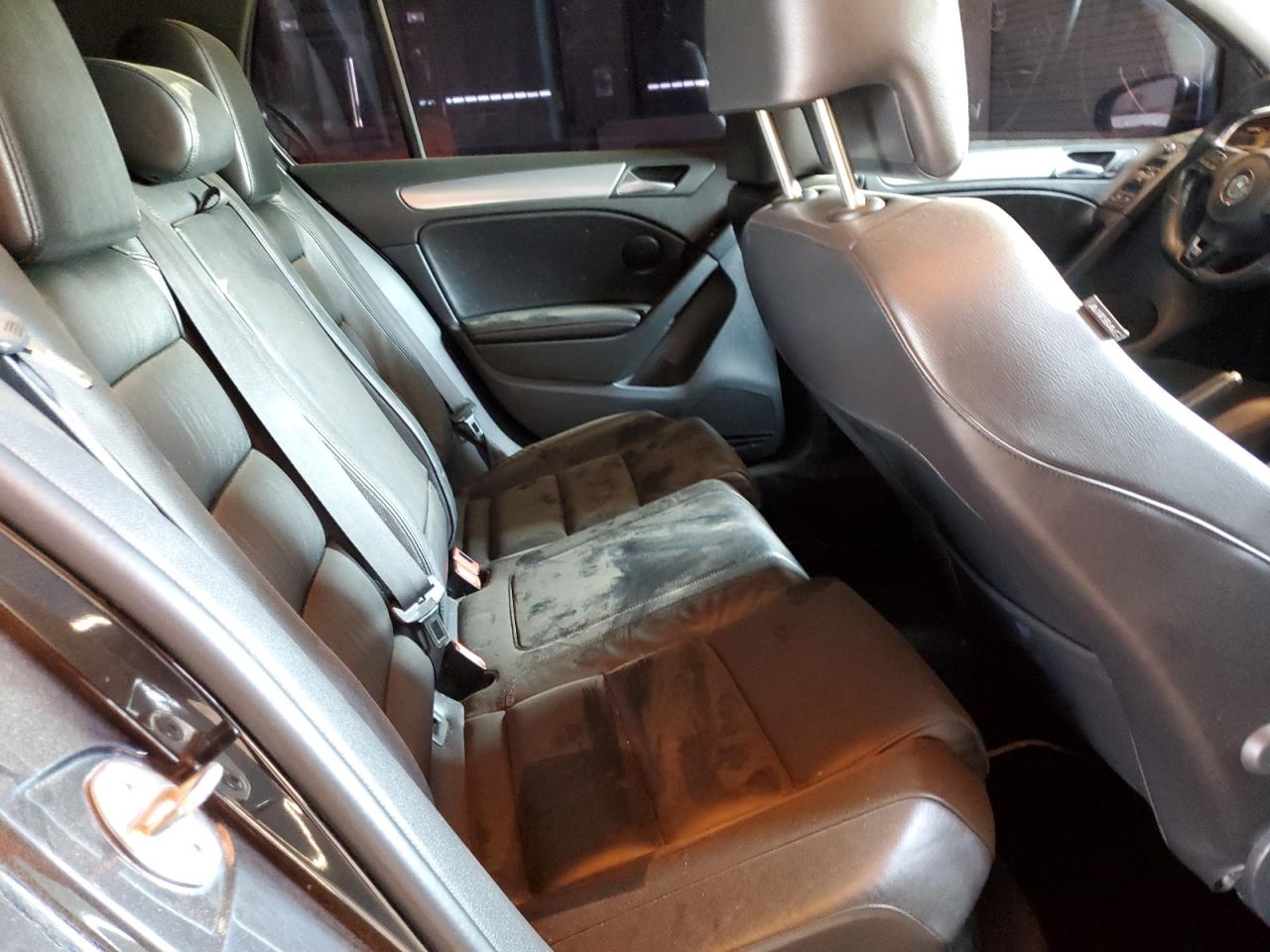 2013 Volkswagen Golf R VIN: WVWPF7AJ6DW067265 Lot: 81630335