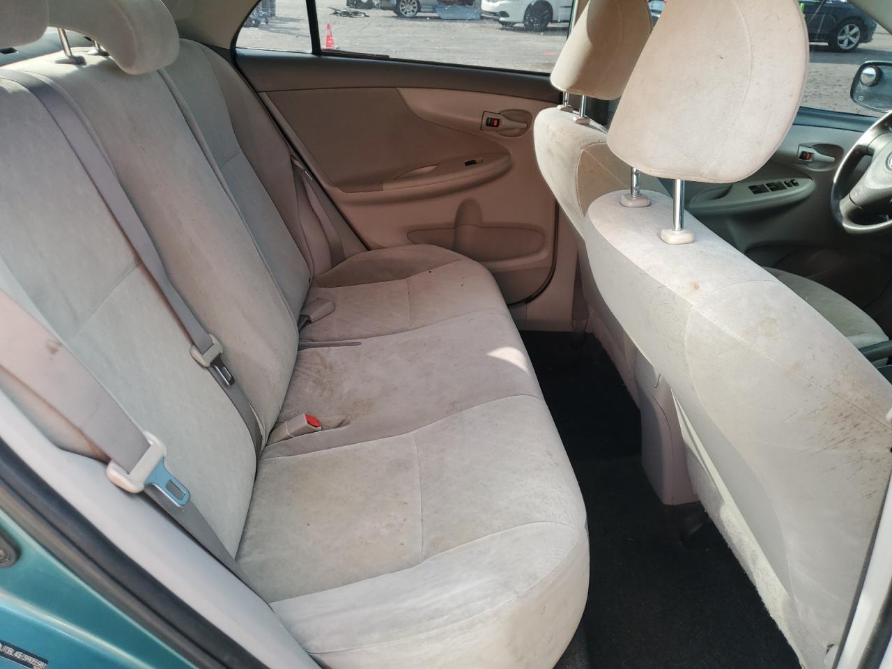 2009 Toyota Corolla Base VIN: JTDBL40E099055981 Lot: 84383995