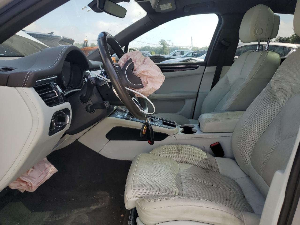 2021 Porsche Macan VIN: WP1AA2A59MLB03749 Lot: 71422055