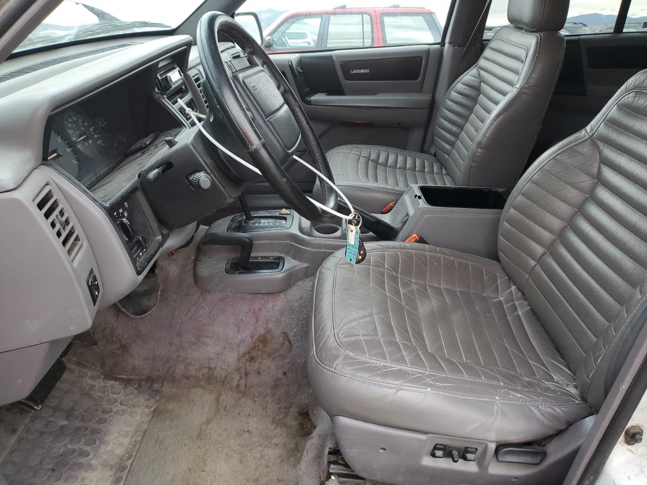 1995 Jeep Grand Cherokee Laredo VIN: 1J4GZ58YXSC594538 Lot: 84463475