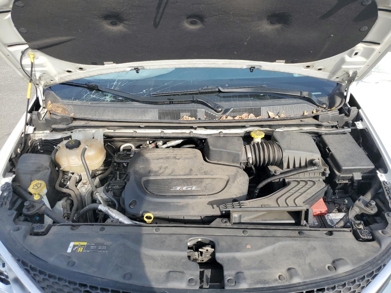 2018 Chrysler Pacifica Touring L VIN: 2C4RC1BG0JR174530 Lot: 84478875