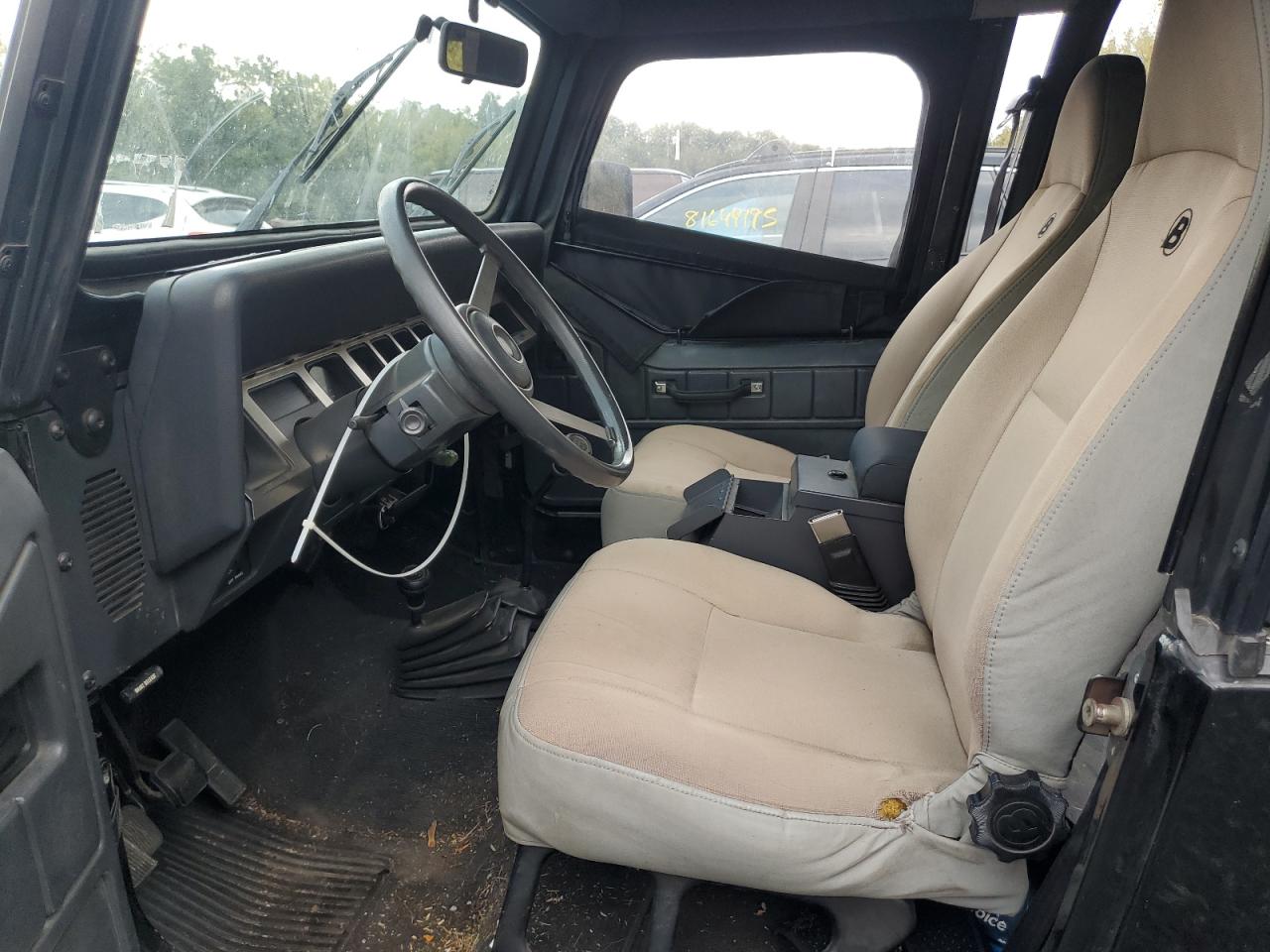 1992 Jeep Wrangler / Yj VIN: 2J4FY29S5NJ502494 Lot: 83780605