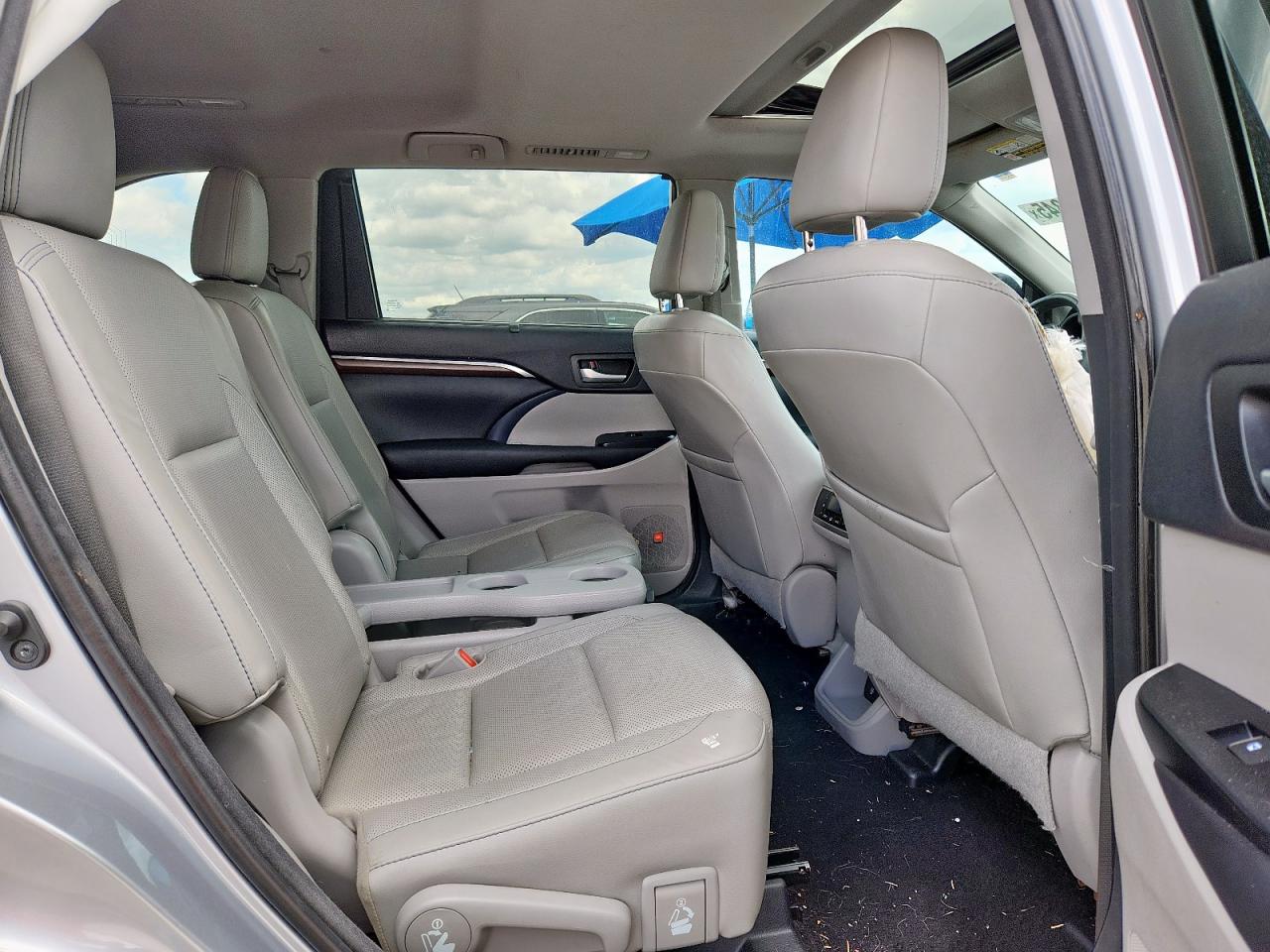 2015 Toyota Highlander Hybrid Limited VIN: 5TDDCRFH9FS013703 Lot: 81610345