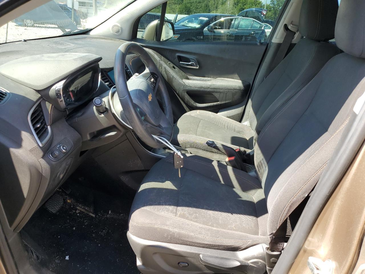 2018 Chevrolet Trax Ls VIN: 3GNCJKSB0JL360692 Lot: 83869195