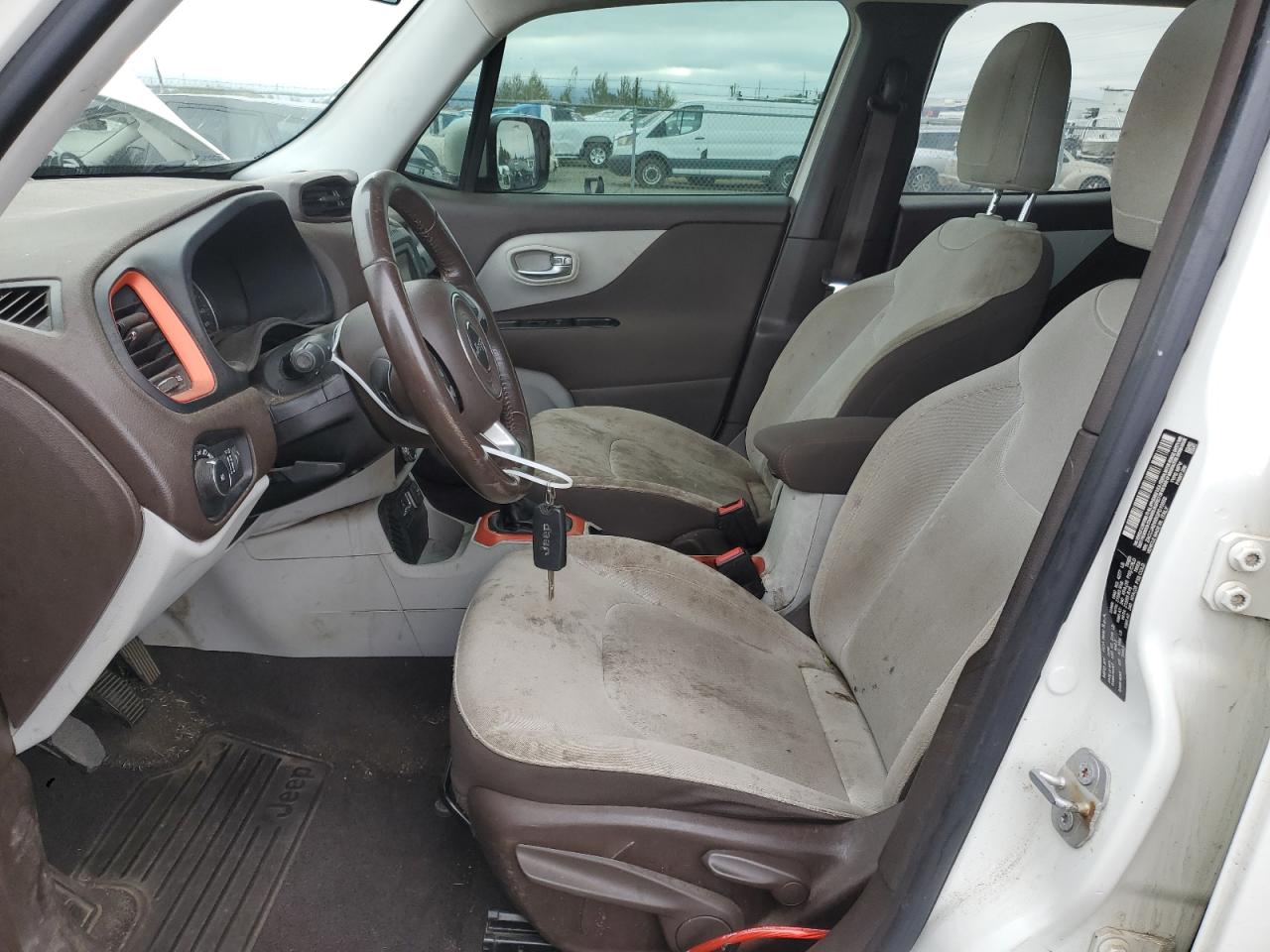 2016 Jeep Renegade Latitude VIN: ZACCJABW5GPD10568 Lot: 81052985