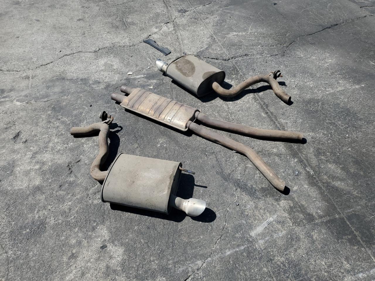 2016 Ford Mustang VIN: 1FA6P8AM1G5215881 Lot: 80510255