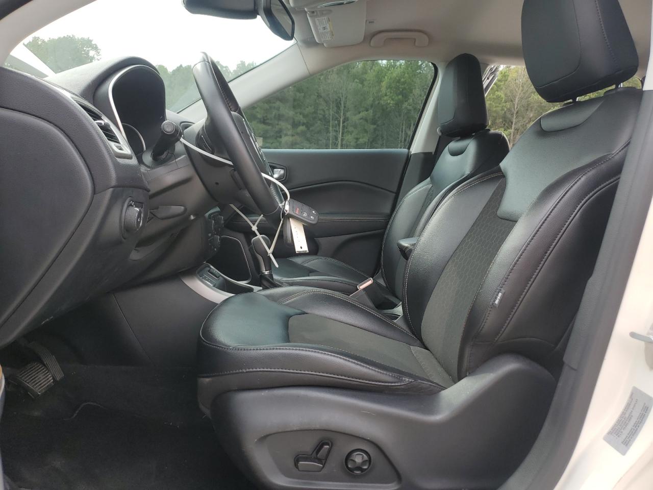 2018 Jeep Compass Latitude VIN: 3C4NJCBB4JT140267 Lot: 81882085
