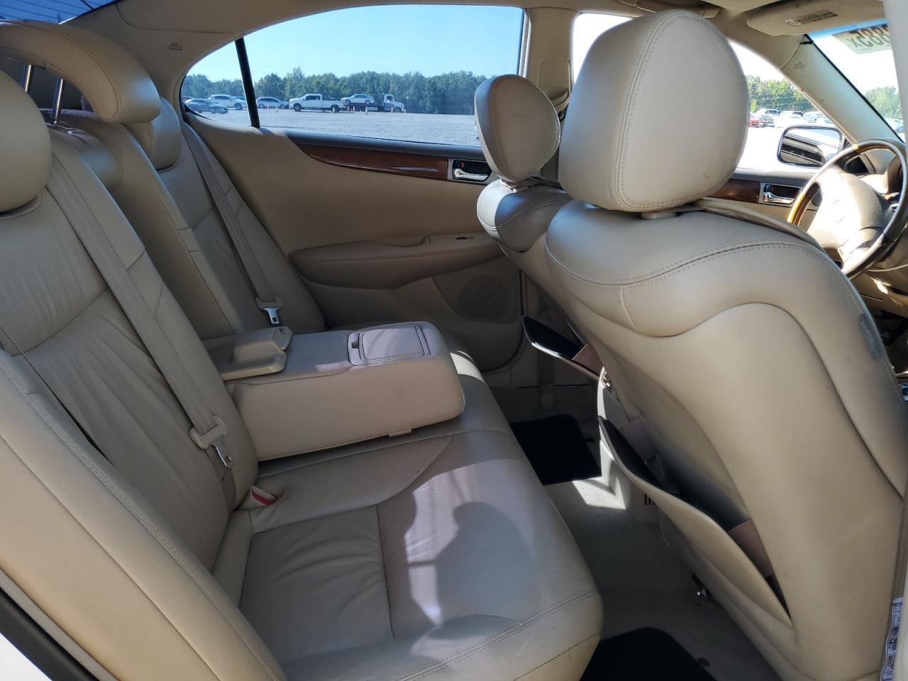 2005 Lexus Es 330 VIN: JTHBA30G355085686 Lot: 84038885