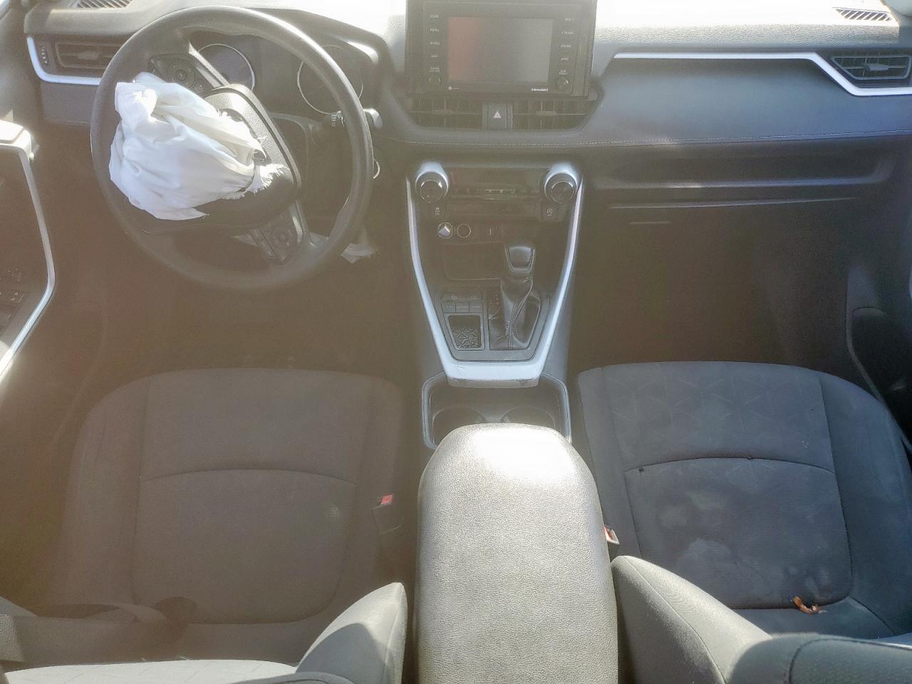 2020 Toyota Rav4 Xle VIN: 2T3W1RFV8LC035899 Lot: 80109265