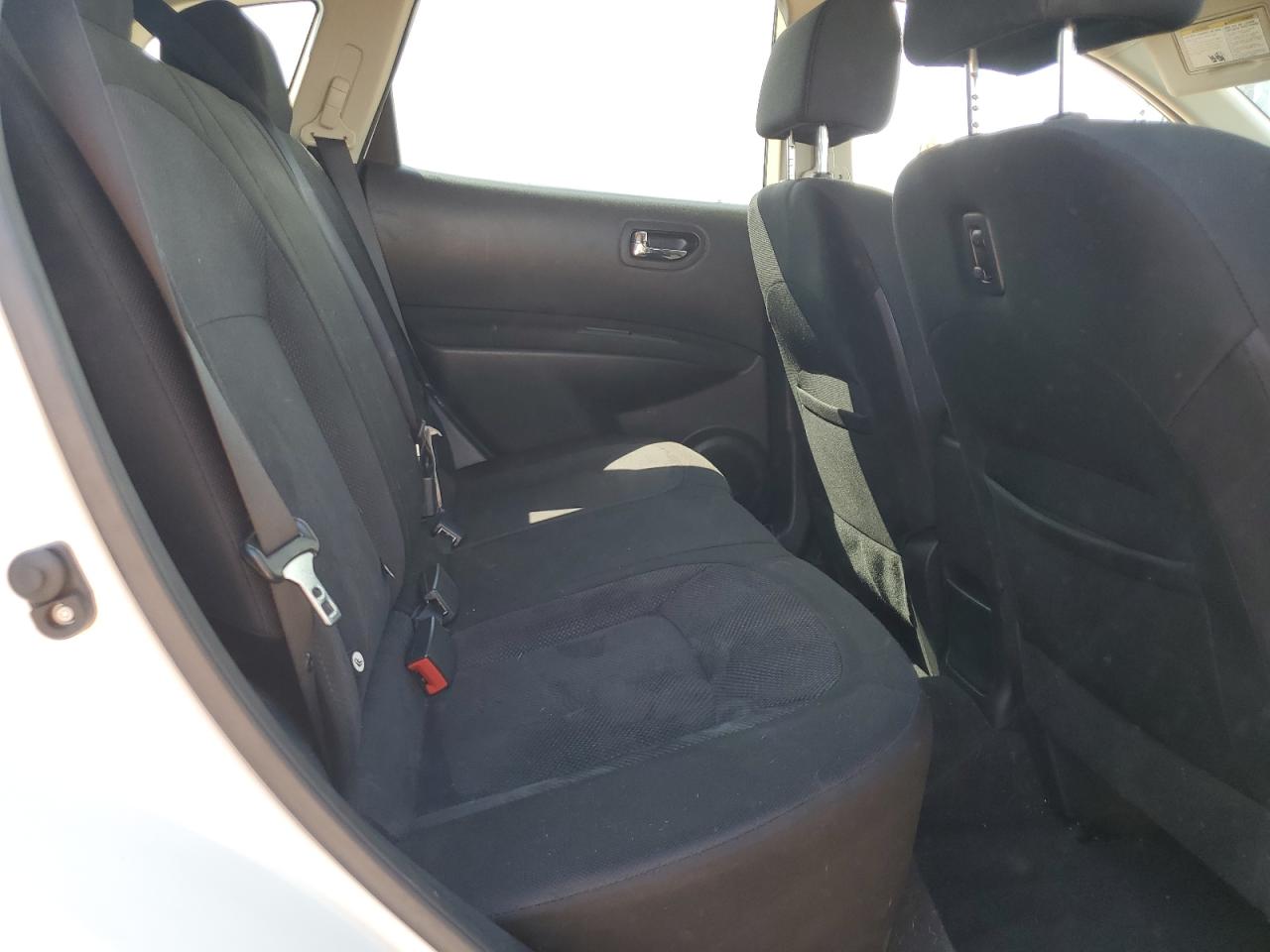 2015 Nissan Rogue Select S VIN: JN8AS5MTXFW674179 Lot: 81512525