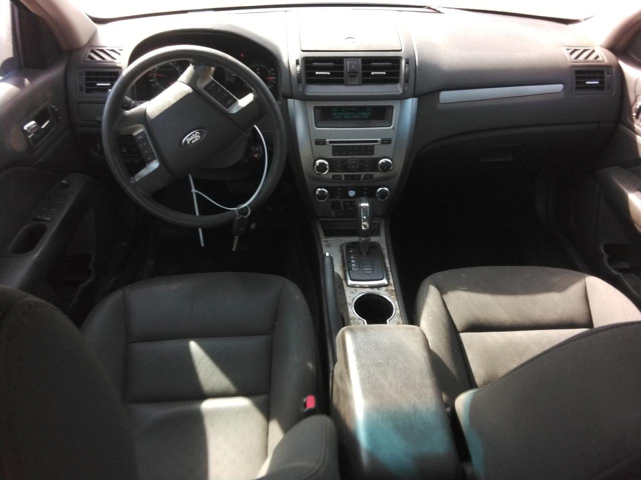 2010 Ford Fusion Se VIN: 3FAHP0HA3AR111029 Lot: 80866735