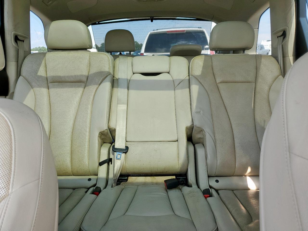 2017 Audi Q7 Premium Plus VIN: WA1LAAF76HD011796 Lot: 71256595