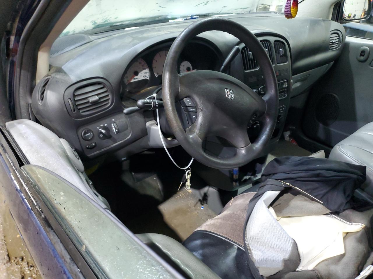 2005 Dodge Grand Caravan Se VIN: 1D4GP24R55B397475 Lot: 80320755