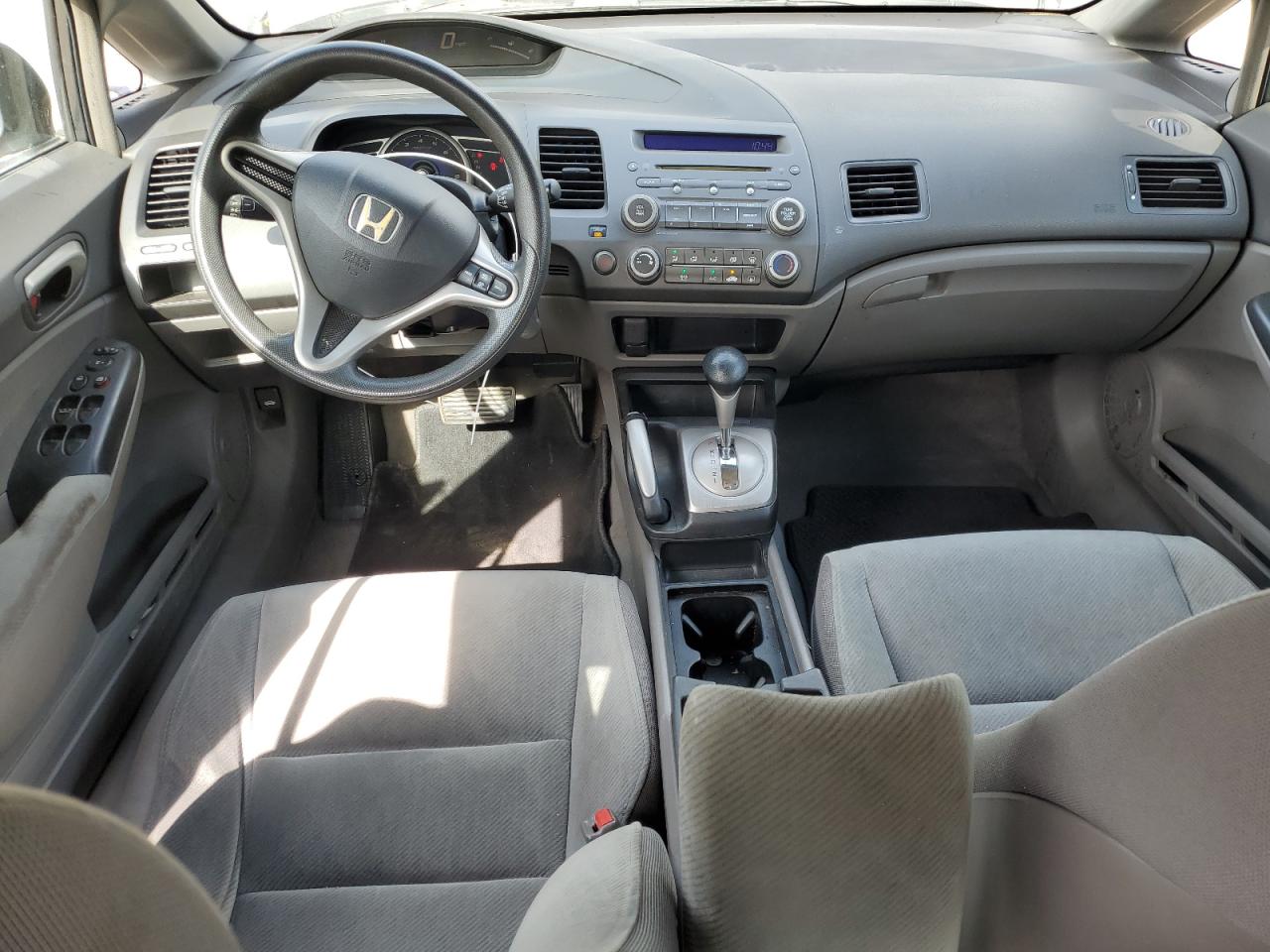 2010 Honda Civic Lx VIN: 19XFA1F52AE014121 Lot: 83976535