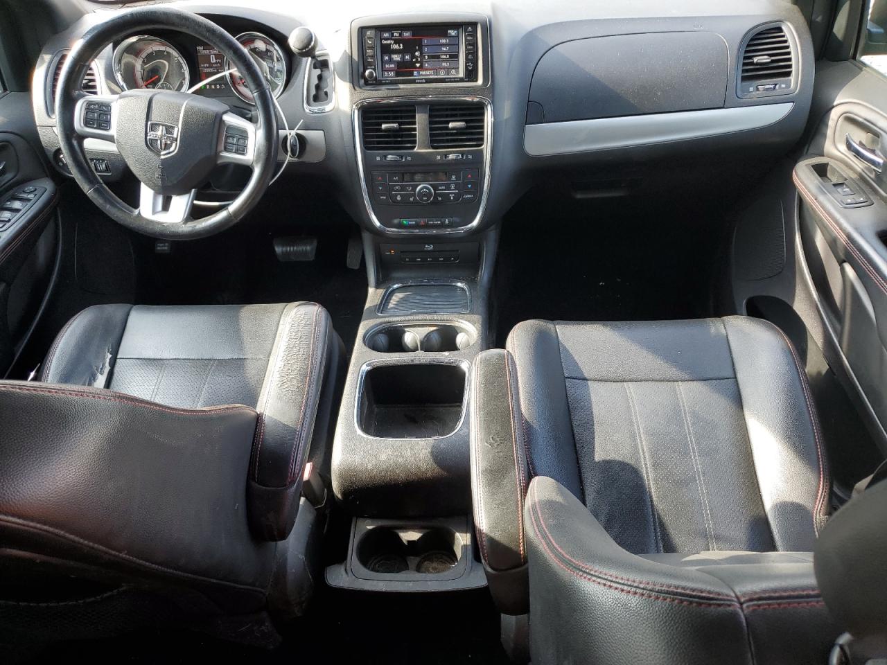 2013 Dodge Grand Caravan R/T VIN: 2C4RDGEG4DR652674 Lot: 82136315