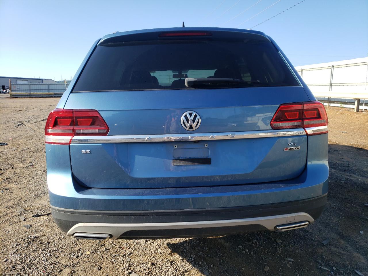 2019 Volkswagen Atlas Se VIN: 1V2LR2CA4KC575334 Lot: 70879325