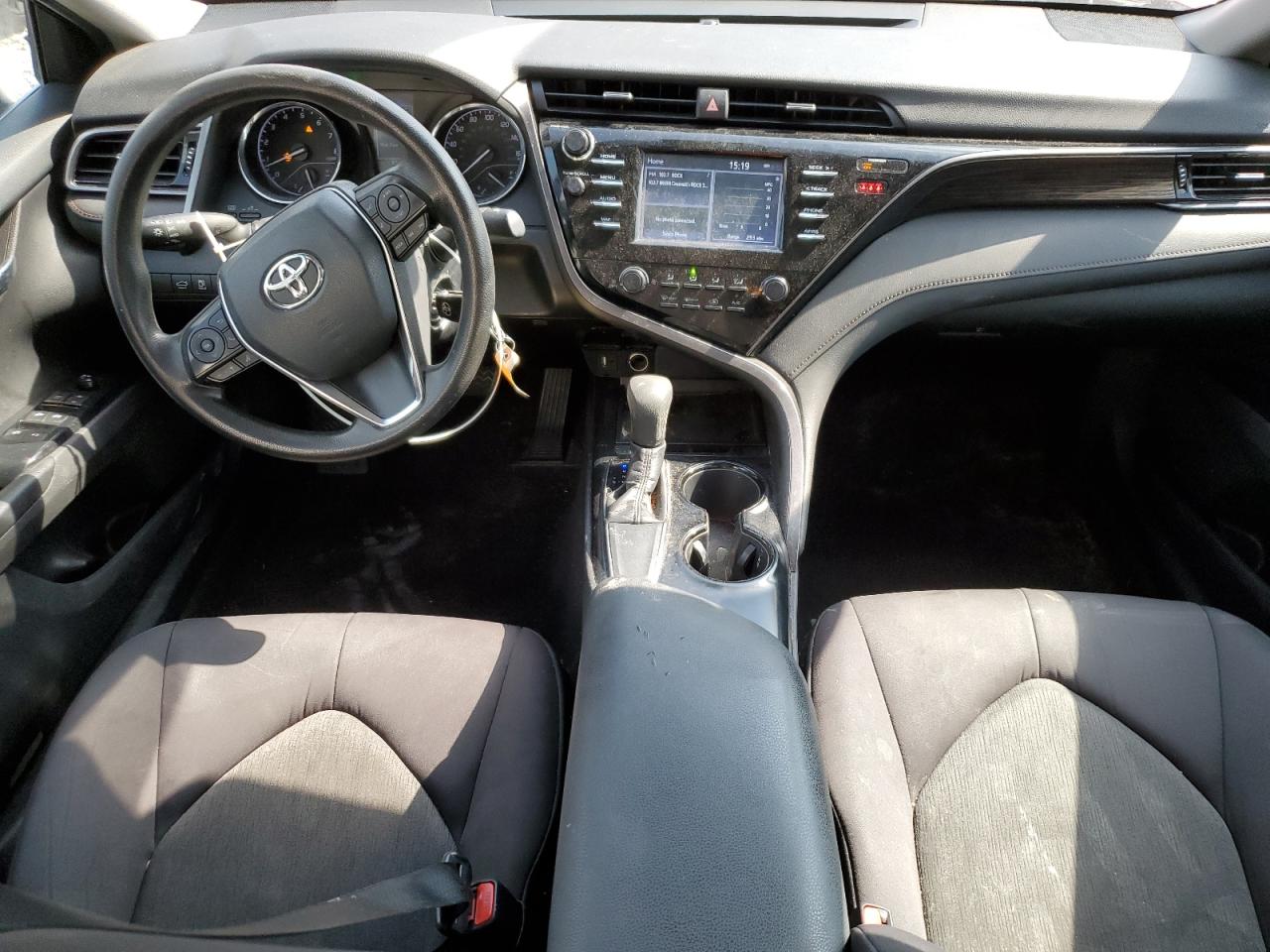 2019 Toyota Camry L VIN: 4T1B11HK6KU290012 Lot: 81548895