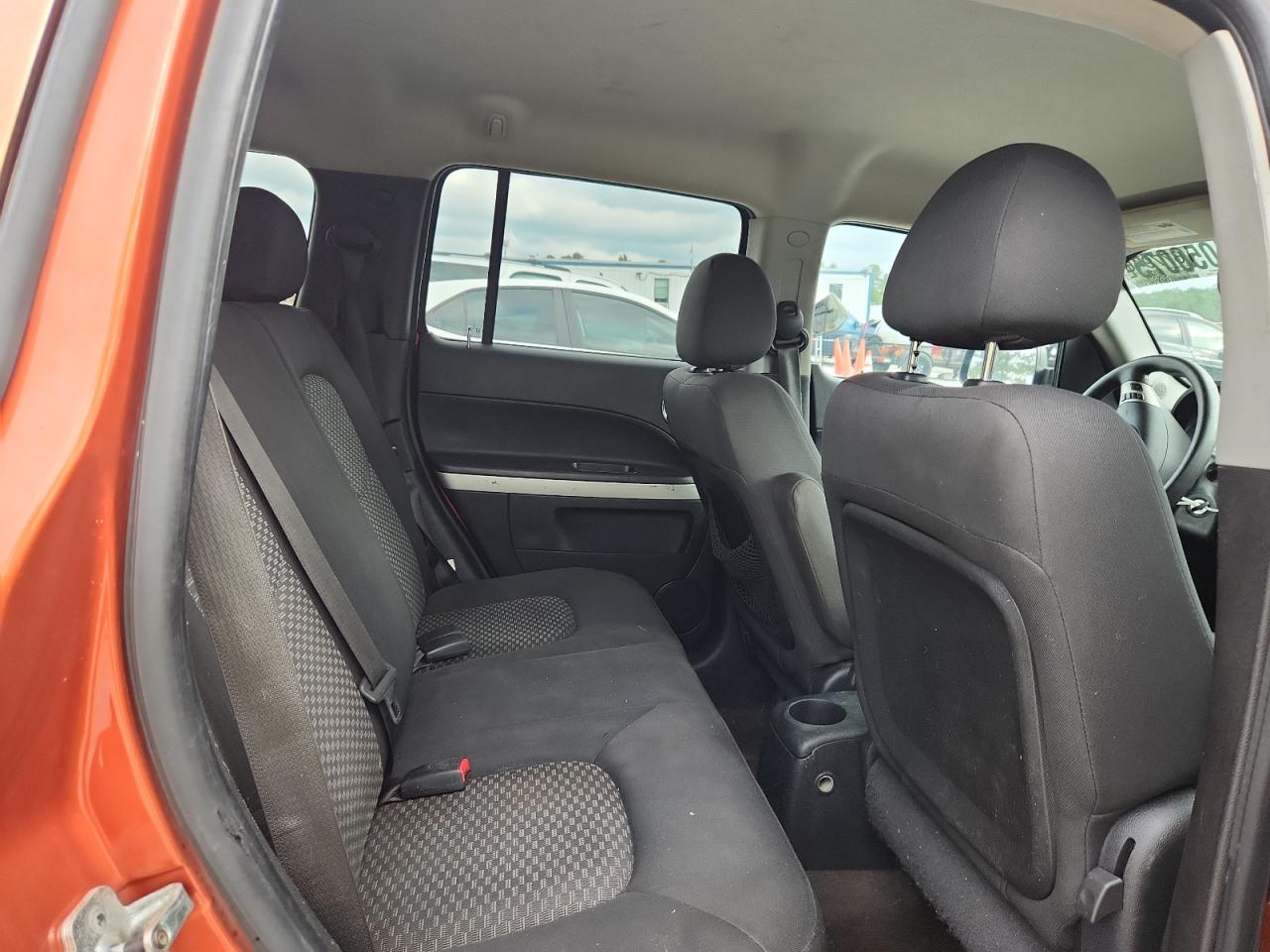 2008 Chevrolet Hhr Ls VIN: 3GNDA13D78S648949 Lot: 81050075