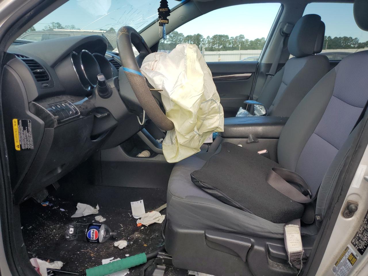 2012 Kia Sorento Base VIN: 5XYKT4A15CG253683 Lot: 71968185