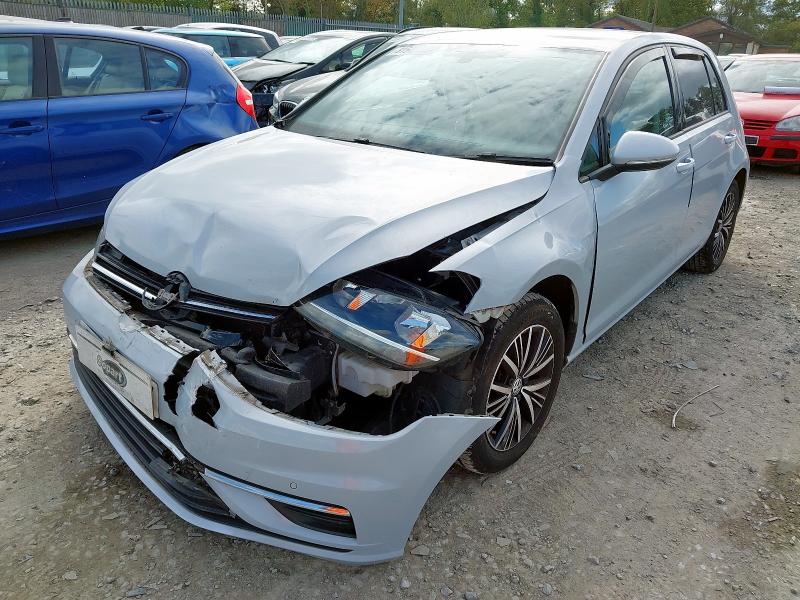 2017 VOLKSWAGEN GOLF SE NAVIGATION TSI BM  for sale at Copart WOLVERHAMPTON