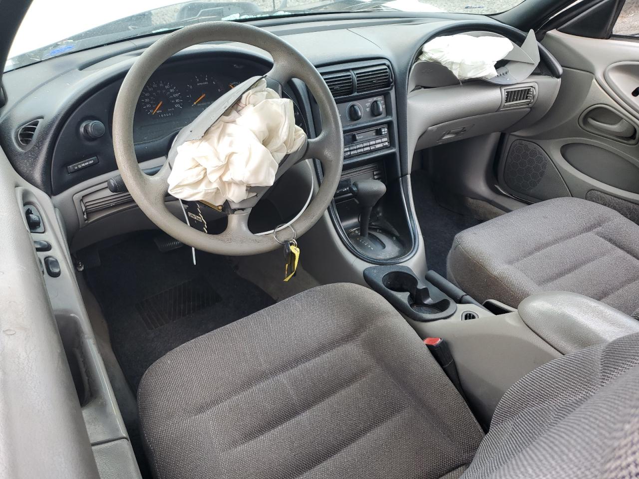 1998 Ford Mustang VIN: 1FAFP404XWF131609 Lot: 71038265