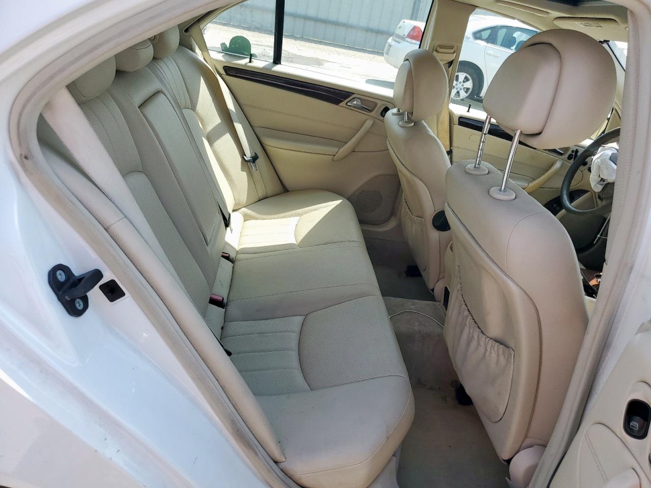 2007 Mercedes-Benz C 350 VIN: WDBRF56H67F855310 Lot: 80306645