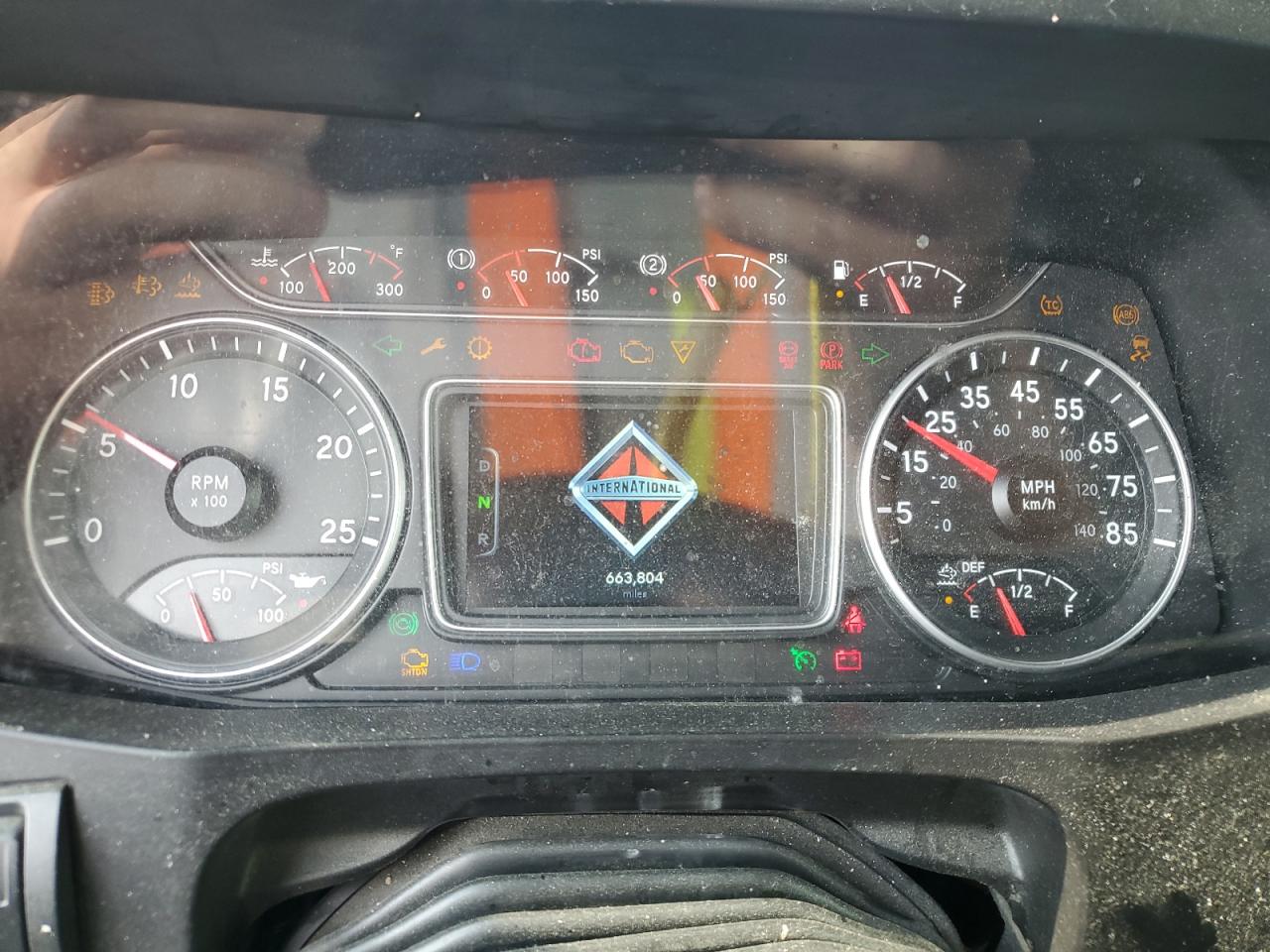 2020 International Lt625 Semi Truck VIN: 3HSDZAPR1LN121785 Lot: 81419315