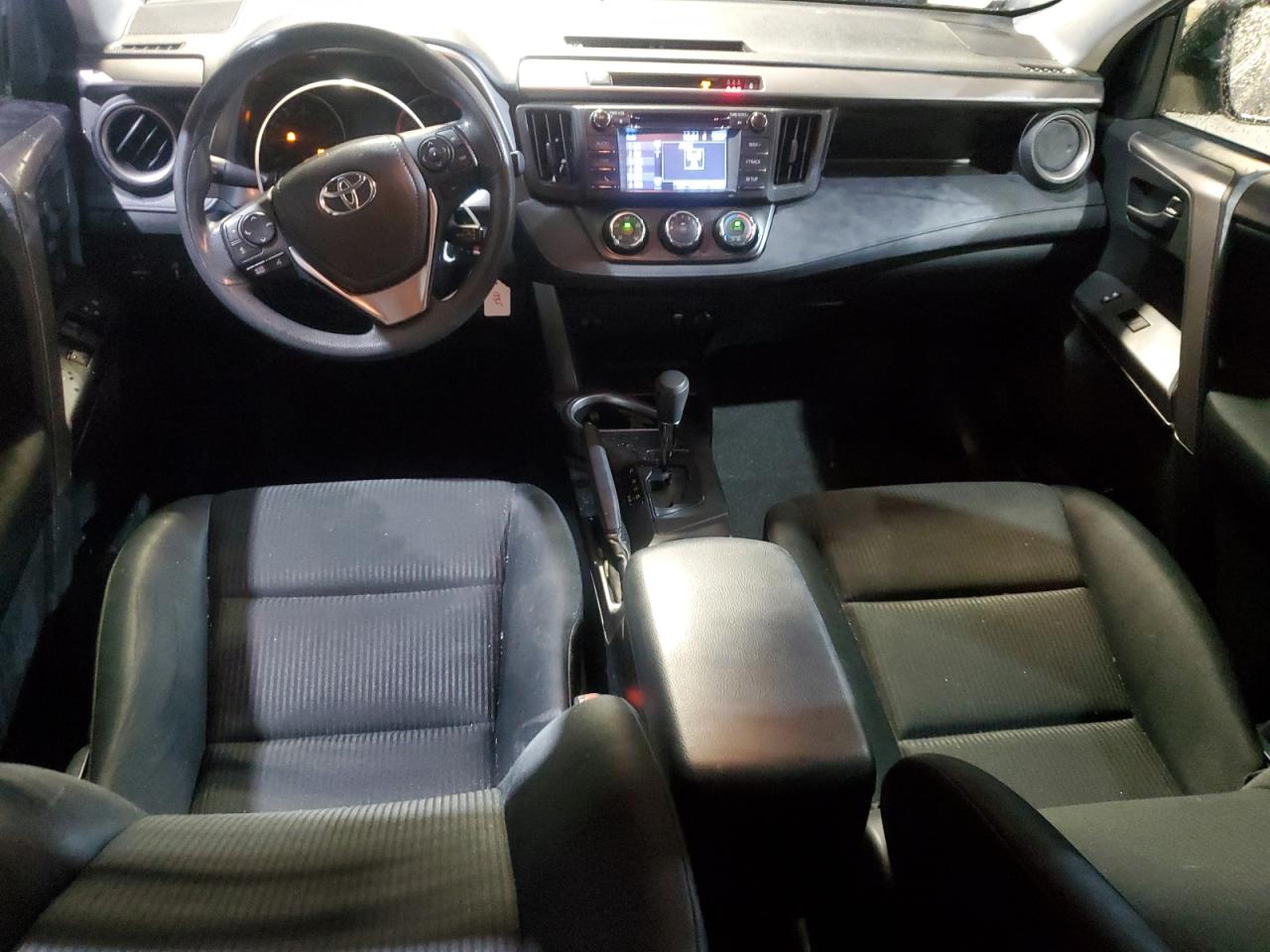 2018 Toyota Rav4 Le VIN: JTMBFREV8JJ190707 Lot: 82167275