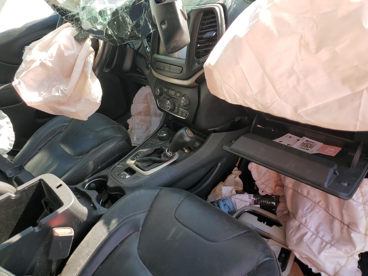 2017 Jeep Cherokee Limited VIN: 1C4PJMDS2HW651685 Lot: 71811905