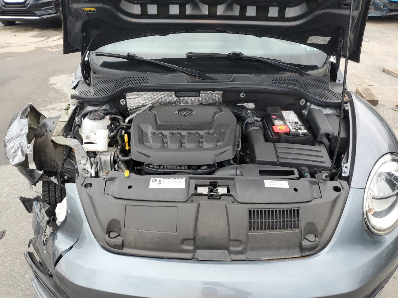 2019 Volkswagen Beetle S VIN: 3VWFD7AT5KM709097 Lot: 71780565