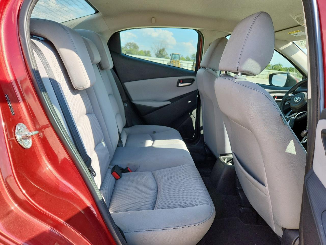 2019 Toyota Yaris L VIN: 3MYDLBYV3KY513872 Lot: 80895885