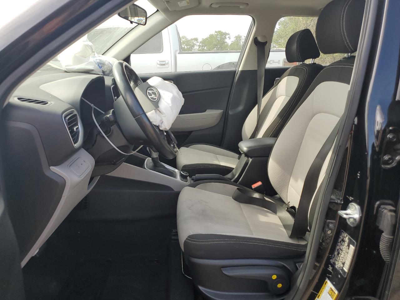 2022 Hyundai Venue Sel VIN: KMHRC8A32NU135224 Lot: 80641955