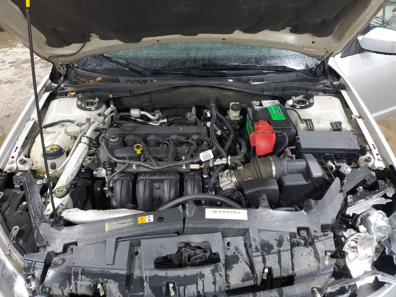 2010 Ford Fusion Se VIN: 3FAHP0HA3AR215116 Lot: 81004865